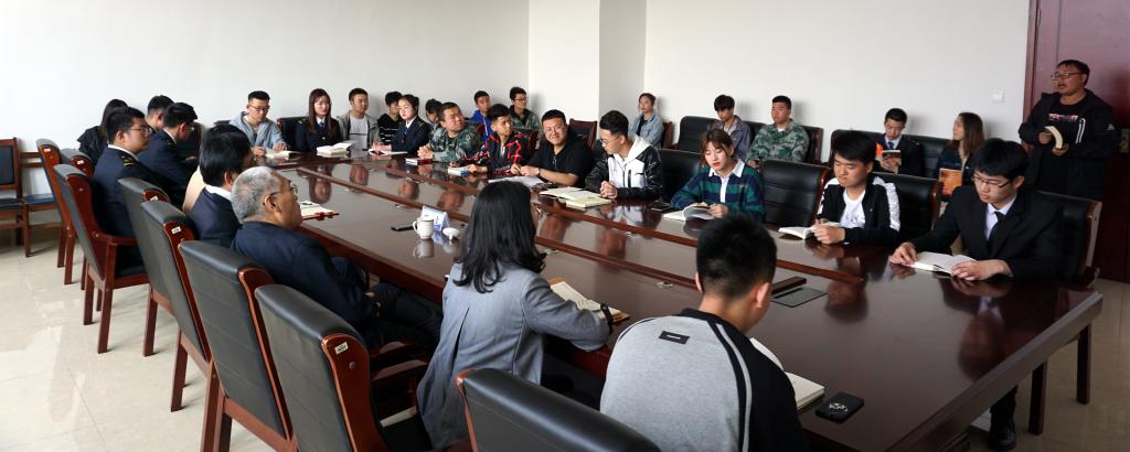 读书分享会现场